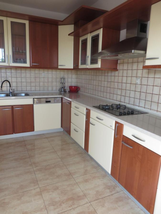 Apartments Tonka Пакоштане Экстерьер фото